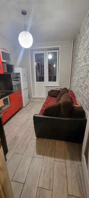 Квартира однокомнатная на улице Хлебозаводской, 40 м², Ивантеевка — кухня, фото 2