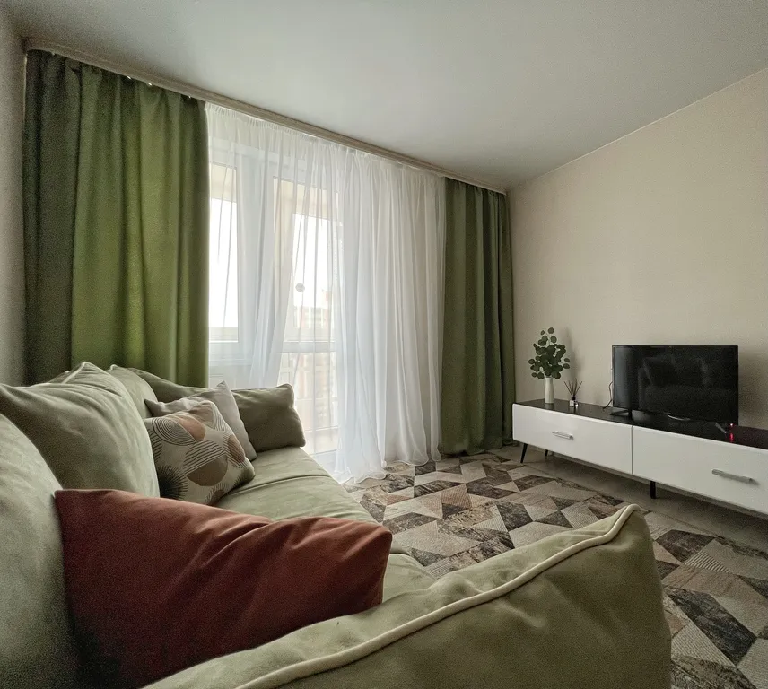 Апартаменты однокомнатные на улице Быстрецкой, 45 м², Рязань — кухня, фото 7
