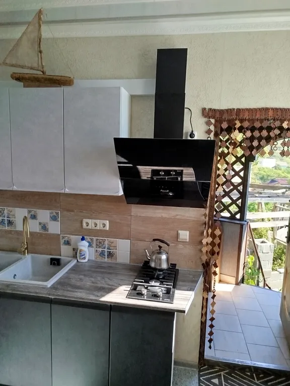 Часть дома с отдельным входом