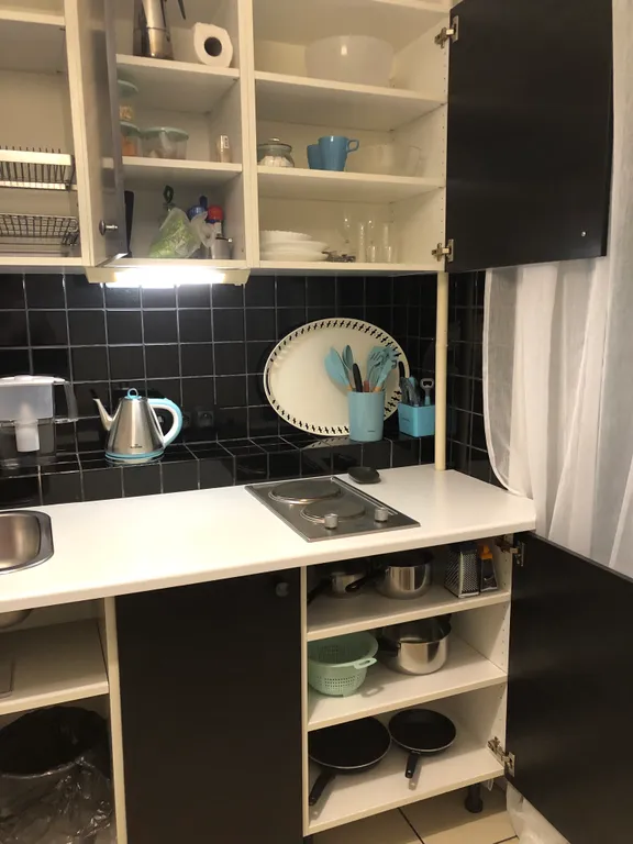 Квартира однокомнатная у Ясенево, в Ясенево, 30 м², Москва — кухня, фото 4