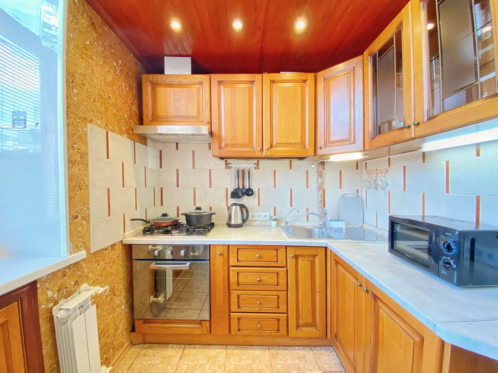 Апартаменты 4-комн на набережной Волжской, 90 м², Ярославль — фото 31