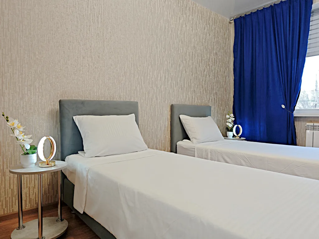 Квартира двухкомнатная в Красноглинском, 50 м², Самара — фото 11