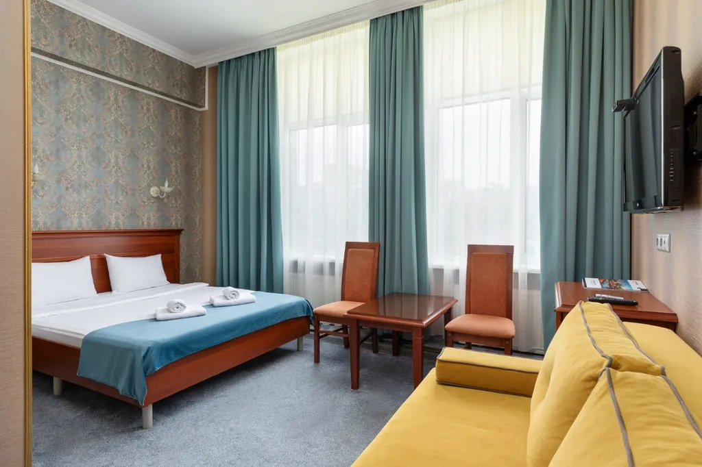 Комфорт с джакузи и диваном