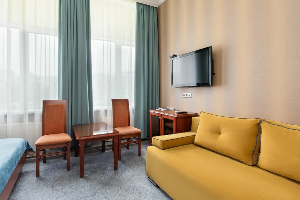 Комфорт с джакузи и диваном