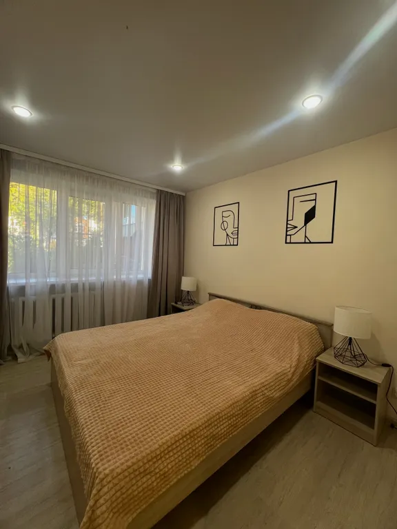 Квартира 4-комн на улице Московской, 63 м², Псков — спальня, фото 4