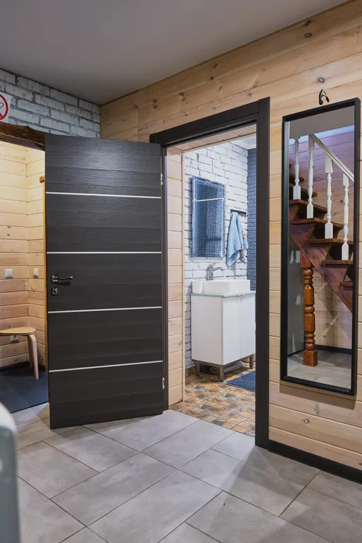 Дом 10-местный на улице Грозовой, 160 м², Шерегеш — ванная комната
