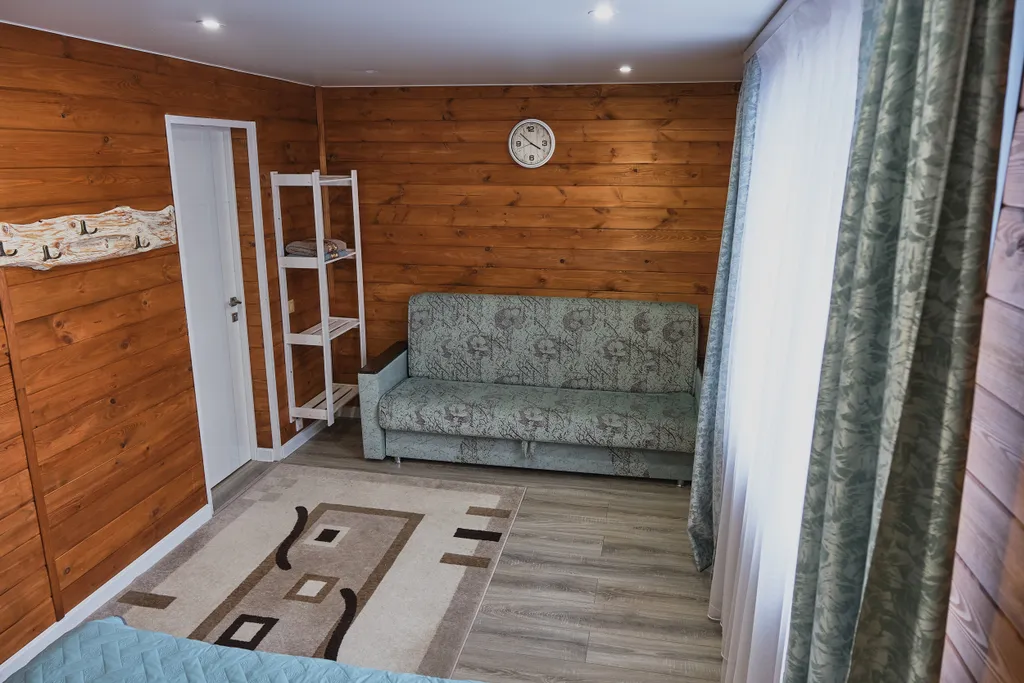 Дом 10-местный на улице Грозовой, 160 м², Шерегеш — спальня, фото 8