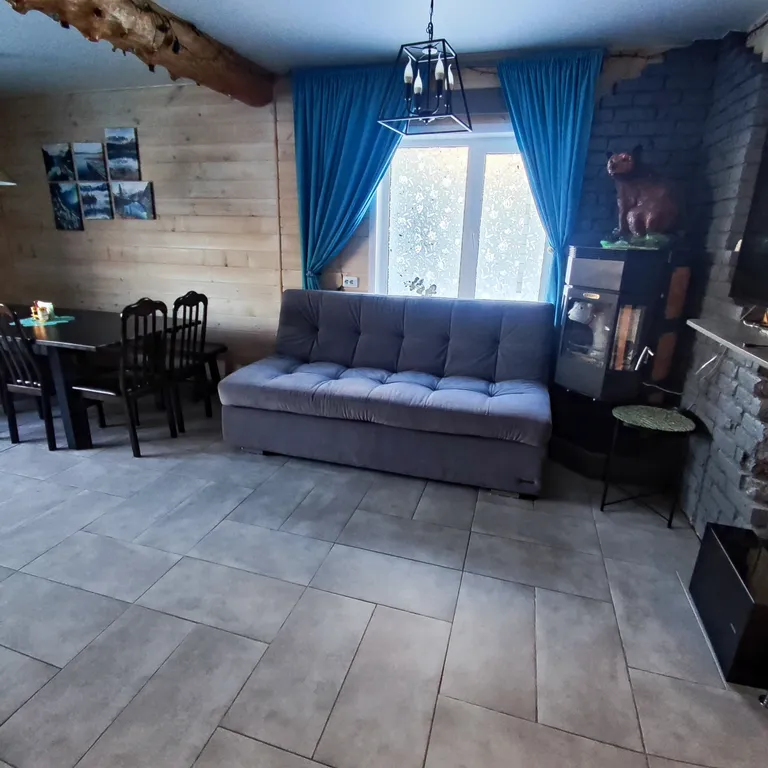 Дом 10-местный на улице Грозовой, 160 м², Шерегеш — спальня, фото 2