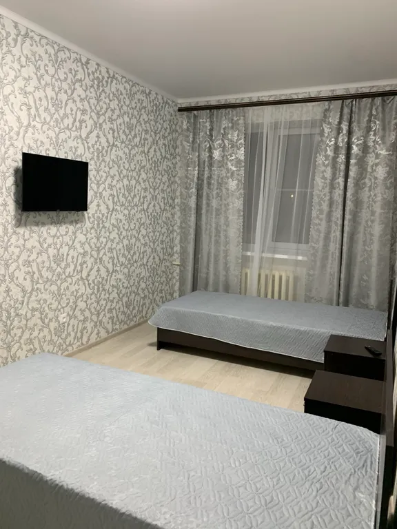 Квартира трёхкомнатная на улице Щаденко, 65 м², Каменск-Шахтинский — фото 10