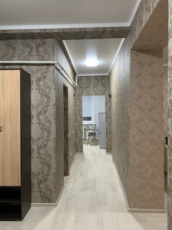 Квартира трёхкомнатная на улице Щаденко, 65 м², Каменск-Шахтинский — фото 7