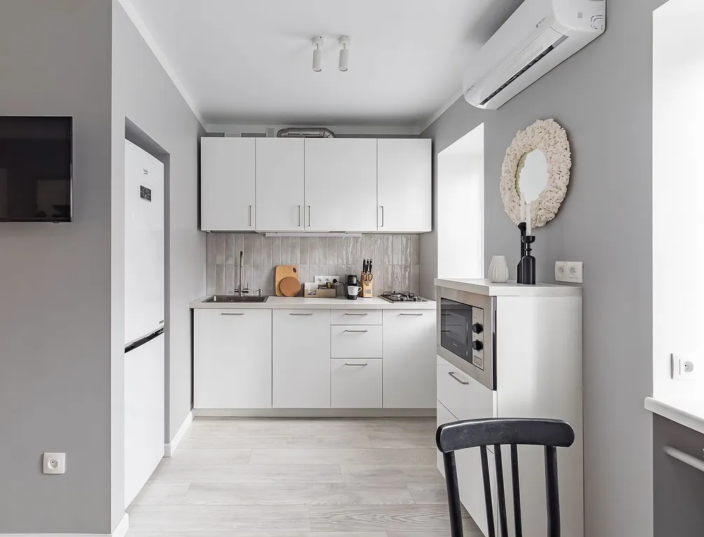 Квартира двухкомнатная у Московской, в Канавино, 42 м², Нижний Новгород — кухня, фото 4