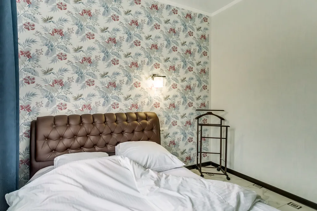 Квартира однокомнатная на улице Варфоломеева, 48 м², Ростов-на-Дону — спальня, фото 5