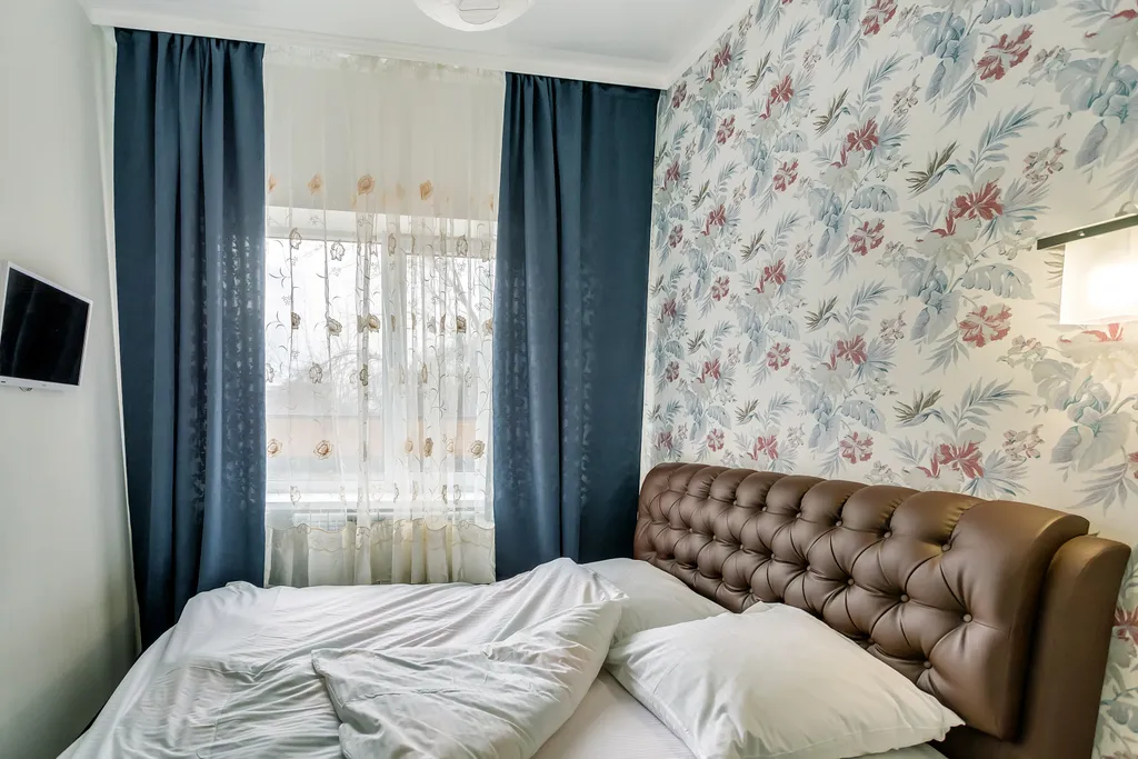 Квартира однокомнатная на улице Варфоломеева, 48 м², Ростов-на-Дону — спальня, фото 7