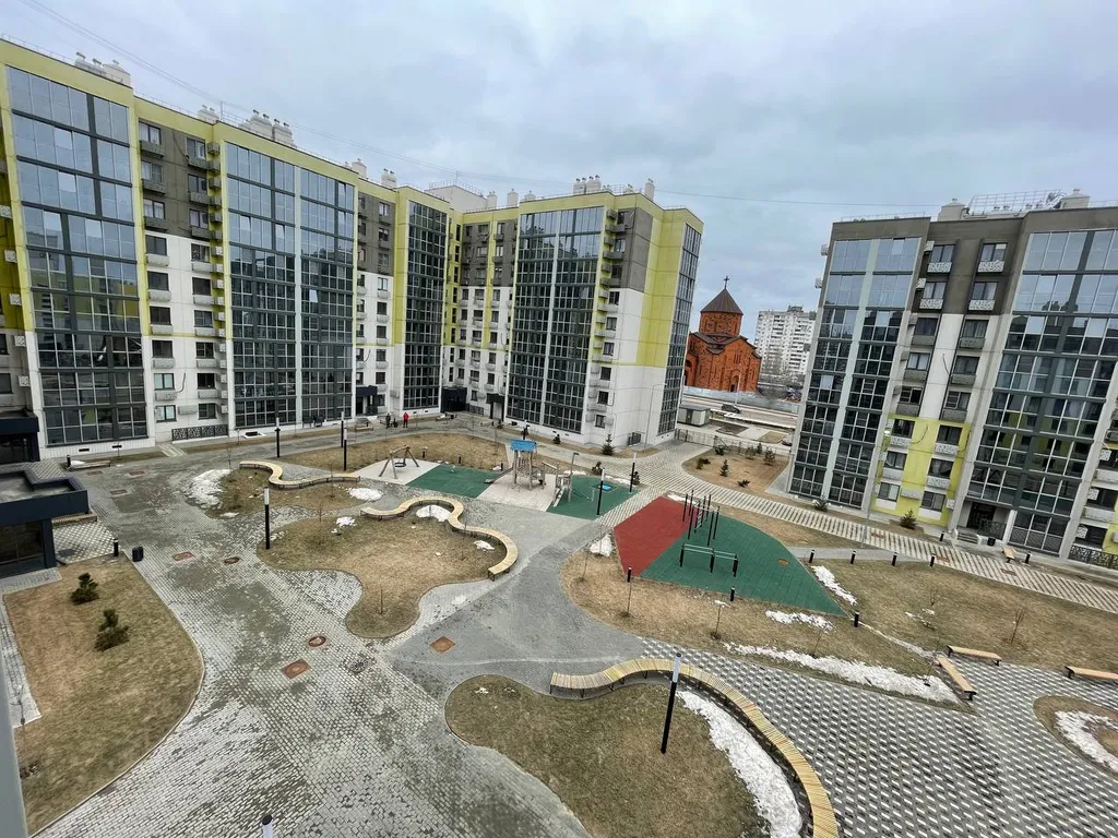 Квартира однокомнатная в Дзержинском, 40 м², Волгоград — вид из окна, фото 2
