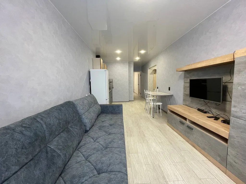 Квартира однокомнатная в Дзержинском, 40 м², Волгоград — спальня, фото 5