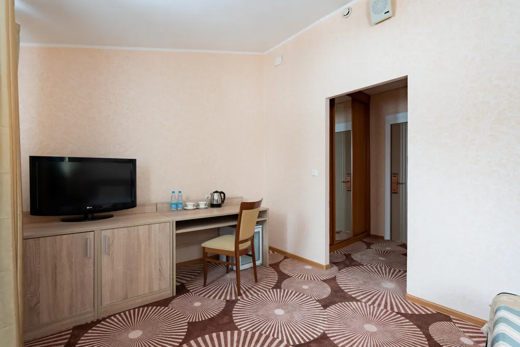 Двухместный номер с 1 кроватью улучшенный — Belveder Hotel&Spa, фото 5 из 5