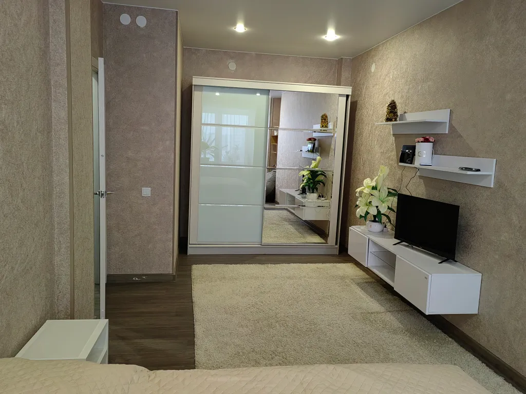 Квартира однокомнатная на улице Балтийской, 40 м², Борисовичи — спальня, фото 2