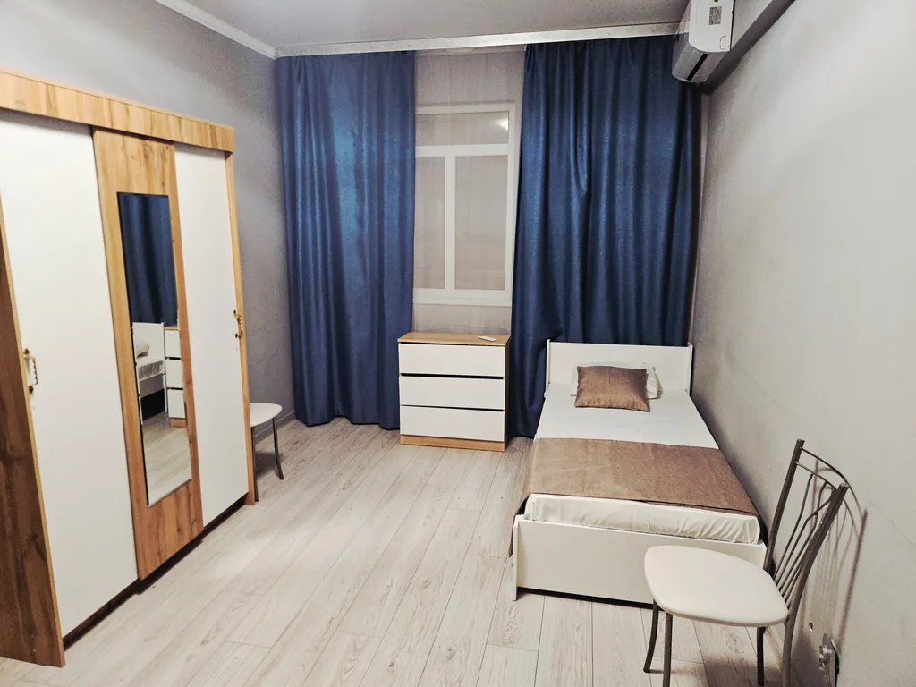 Семейный номер 1 спальня + кухня 2 этаж( Golden Holiday апартаменты ) — Golden Holiday Apartments, фото 2 из 5