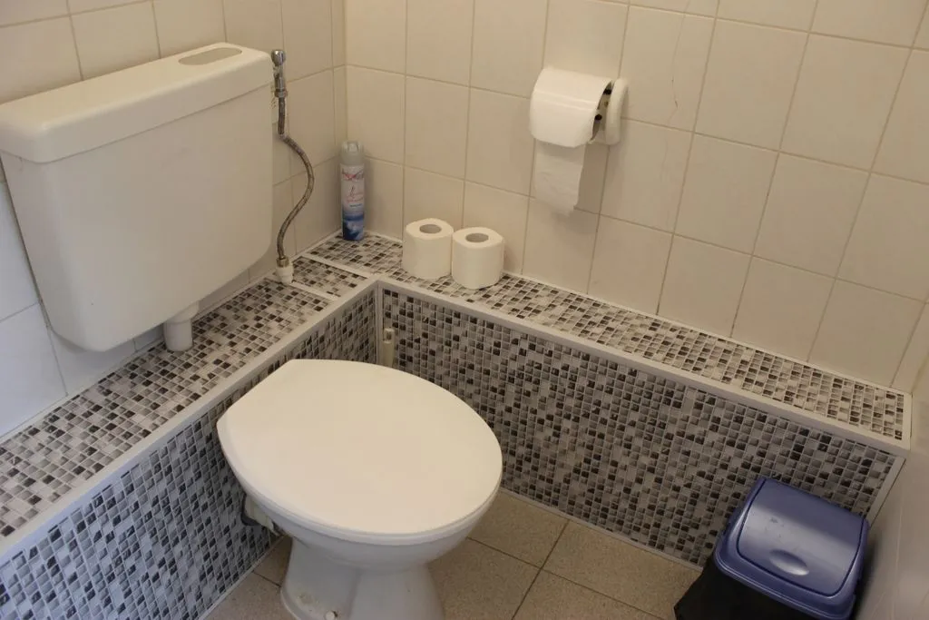 Четырёхместный номер эконом — В центре, фото 3 из 5