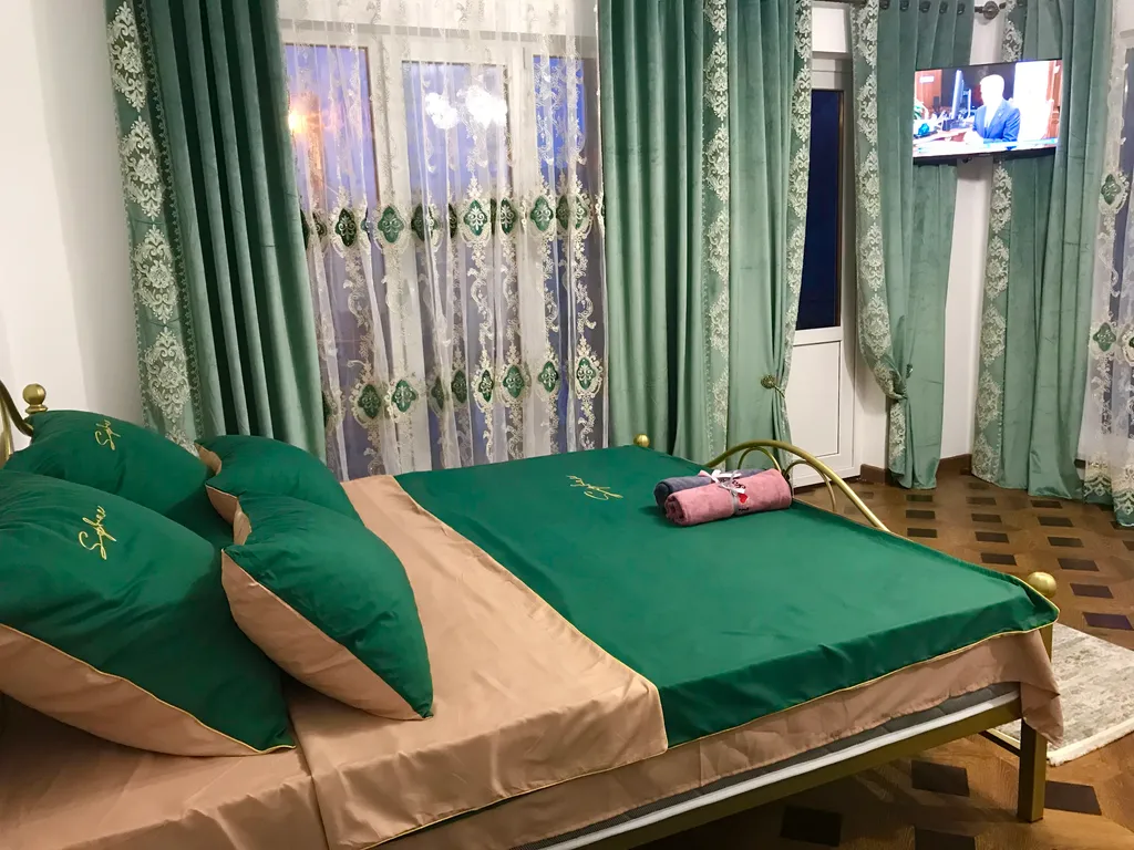 Семейный номер люкс с видом на горы — вид из окна