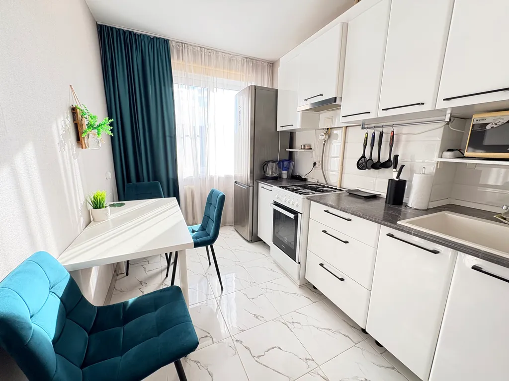 Квартира двухкомнатная в Канавинском, 43 м², Нижний Новгород — кухня