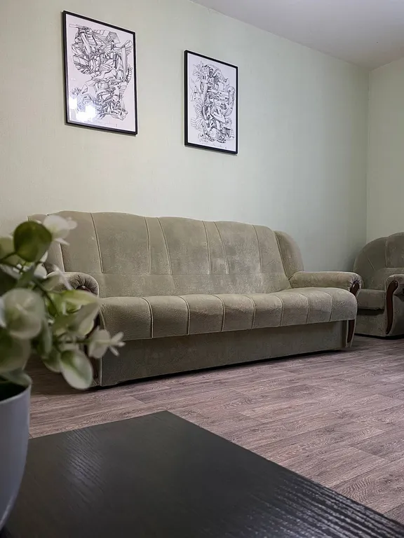 Квартира двухкомнатная на набережной Волжской, 55 м², Рыбинск — фото 11