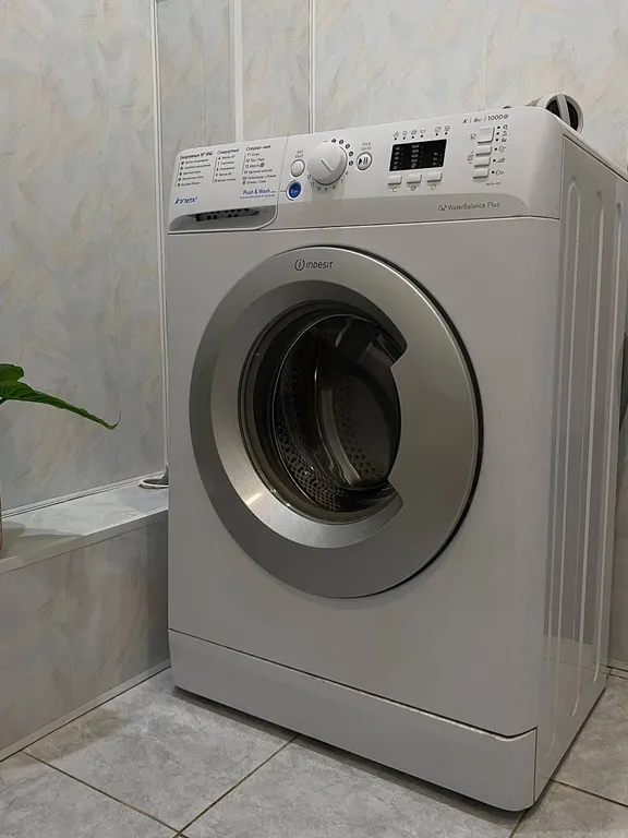 Квартира двухкомнатная на набережной Волжской, 55 м², Рыбинск — фото 20
