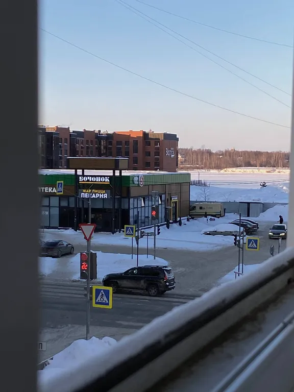 Квартира двухкомнатная на набережной Волжской, 55 м², Рыбинск — фото 21