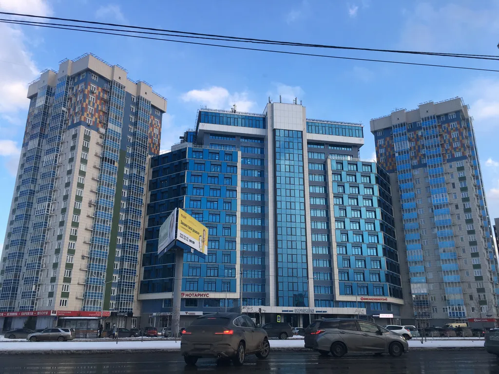 Квартира двухкомнатная в Советском, 50 м², Красноярск — двор