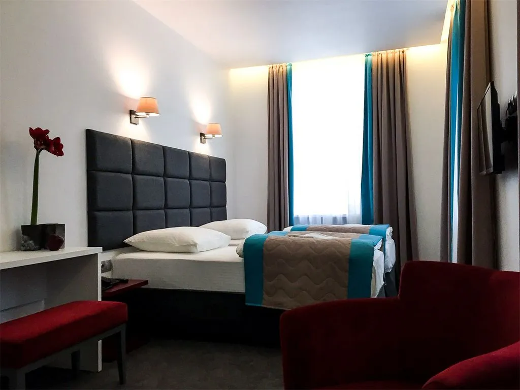 Двухместный номер с 2 отдельными кроватями Делюкс