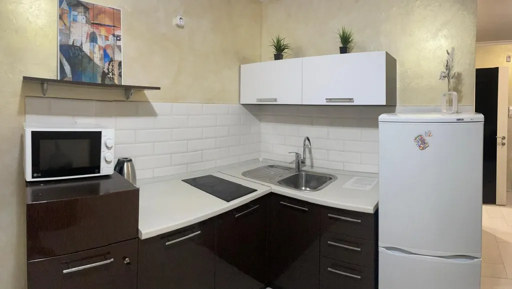 Квартира двухкомнатная на улице Ярмарочной, 56 м², Чебоксары — фото 5