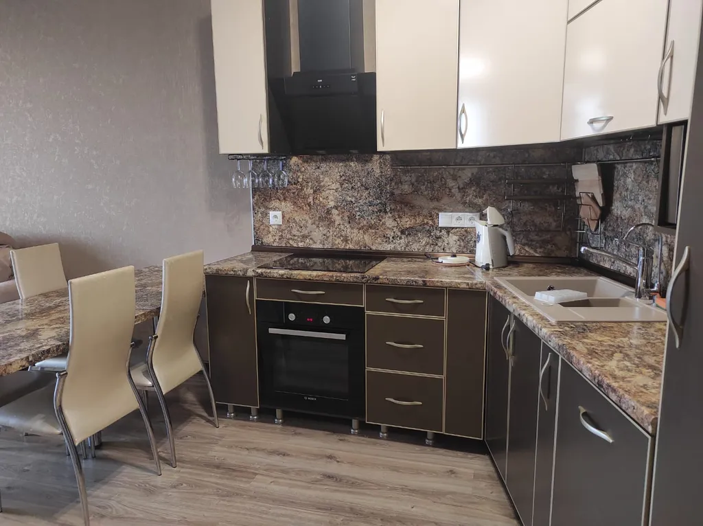 Апартаменты двухкомнатные на улице Крымской, 70 м², Геленджик — фото 6
