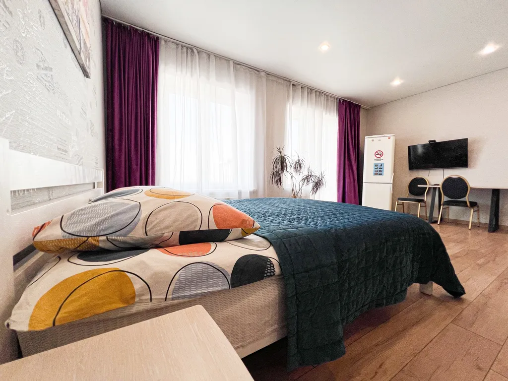Студия однокомнатная в Октябрьском, 36 м², Иркутск — спальня, фото 8