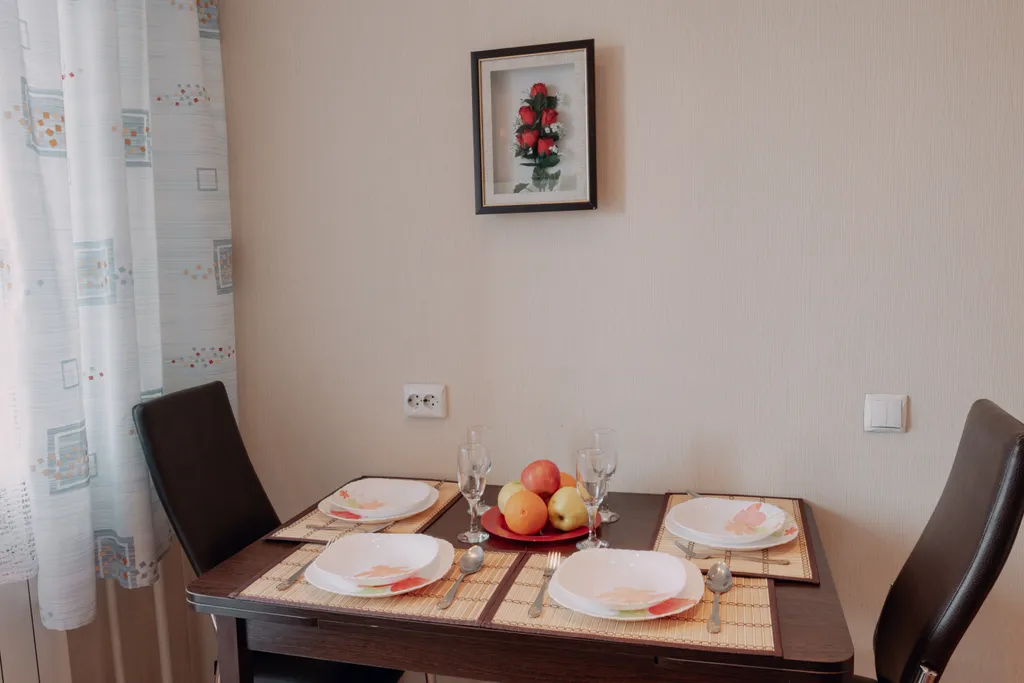 Апартаменты однокомнатные в Советском, 48 м², Красноярск — кухня, фото 4