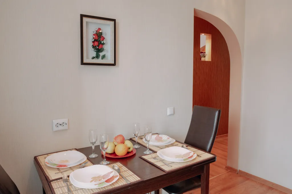 Апартаменты однокомнатные в Советском, 48 м², Красноярск — кухня, фото 5