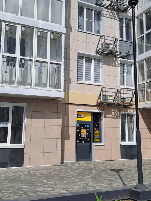 Студия однокомнатная на улице Стабильной, 30 м², Ростов-на-Дону — двор, фото 5