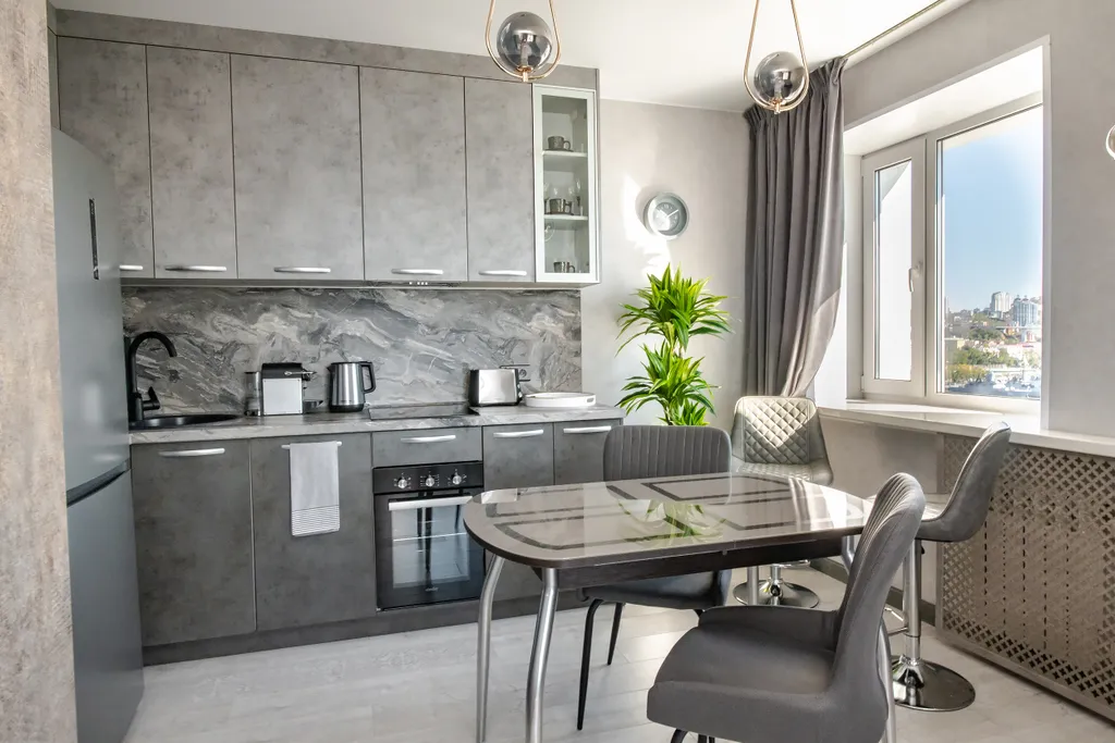 Квартира двухкомнатная в Фрунзенском, 43 м², Владивосток — фото 2