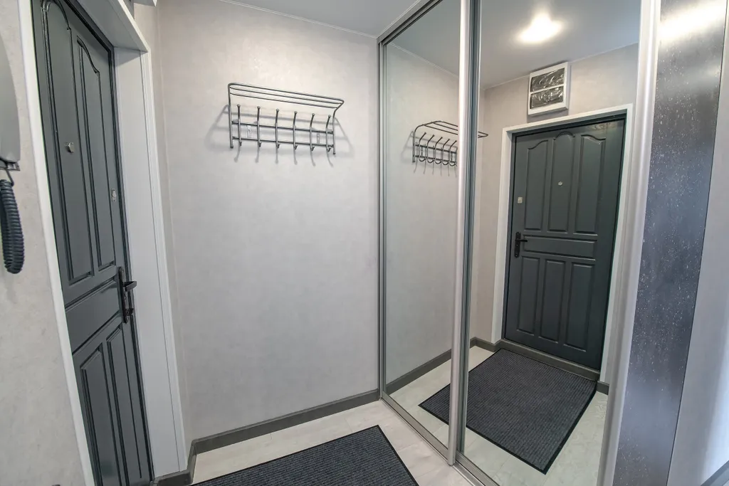 Квартира двухкомнатная в Фрунзенском, 43 м², Владивосток — фото 8