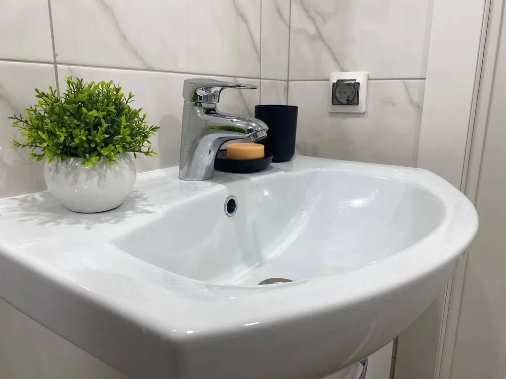 Квартира однокомнатная на улице Московской, 30 м², Киров — ванная комната, фото 3