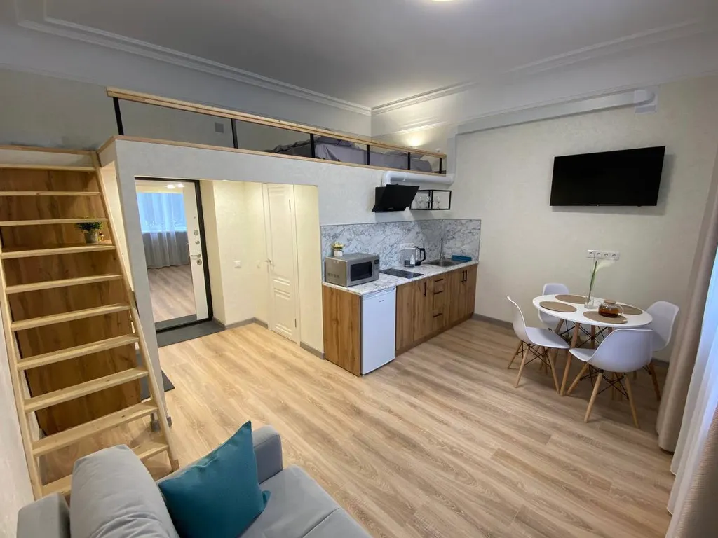 Квартира однокомнатная на улице Московской, 30 м², Киров — кухня, фото 2