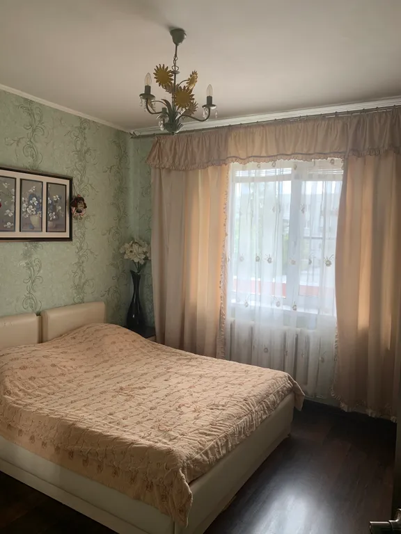 Квартира двухкомнатная на улице Красных Зорь, 54 м², Старая Русса — фото 2