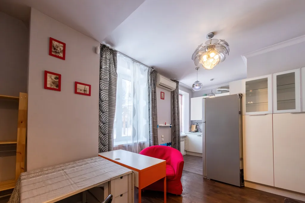 Квартира трёхкомнатная у Горьковской, в Печёрах, 77 м², Нижний Новгород — кухня