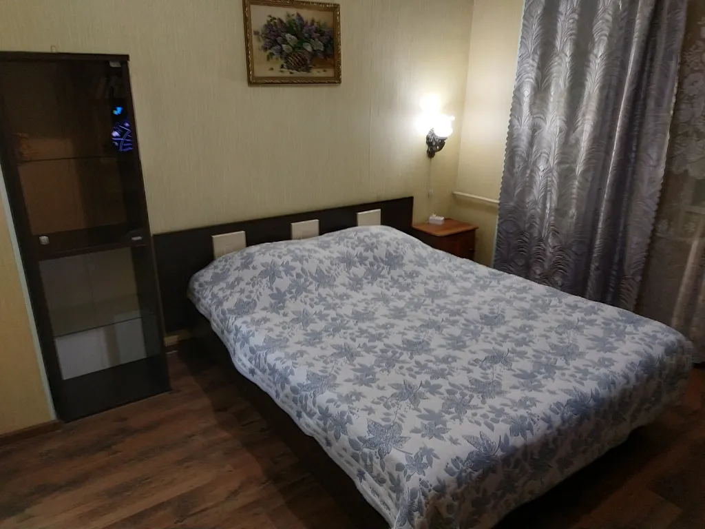 Квартира двухкомнатная у Чкаловской, в Канавино, 52 м², Нижний Новгород — спальня, фото 6