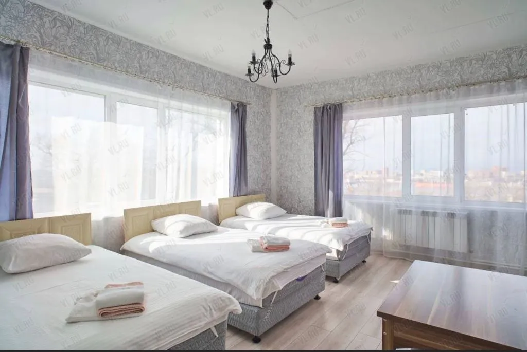 Трёхместный номер улучшенный с видом на море