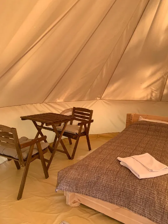 Берег Грифона. Глэмпинг • Эльфийская деревня