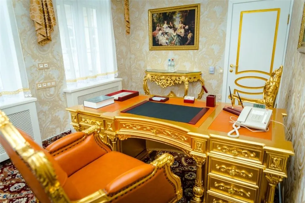 Двухместный номер с 1 кроватью люкс Меньшиков — Петровский причал — фото 4