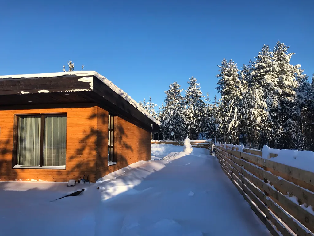 Дом 7-местный на улице Мире, 95 м², Медвежьегорск — двор, фото 5