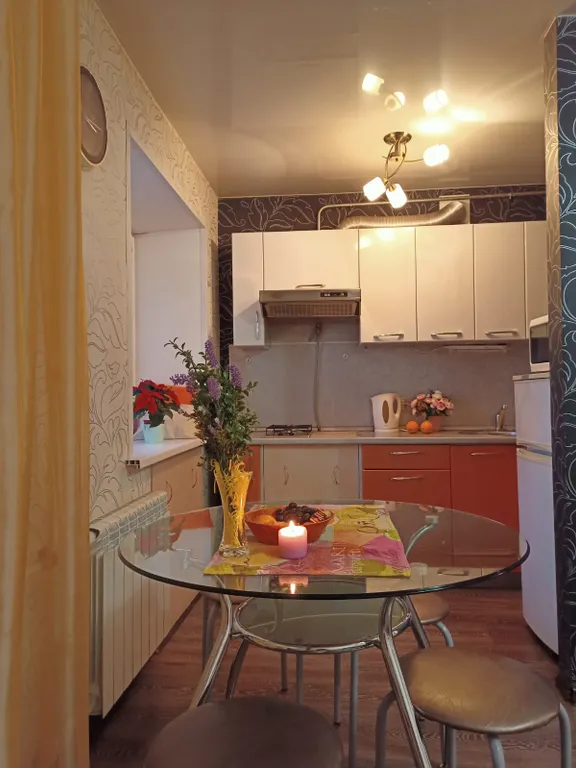 Квартира однокомнатная на улице Угличской, 31 м², Ярославль — кухня, фото 3