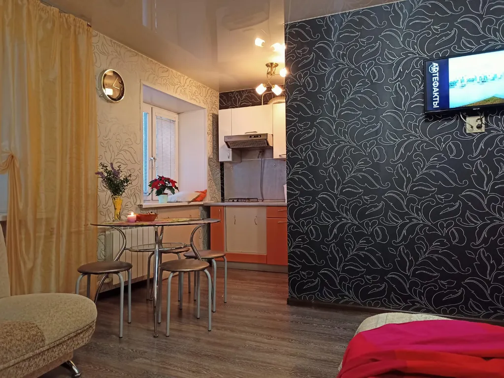 Квартира однокомнатная на улице Угличской, 31 м², Ярославль — кухня, фото 2