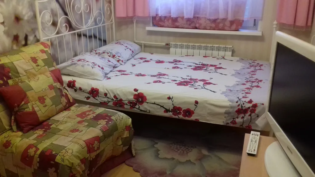 Квартира двухкомнатная у Заречной, в Молитовке, 43 м², Нижний Новгород — спальня, фото 6